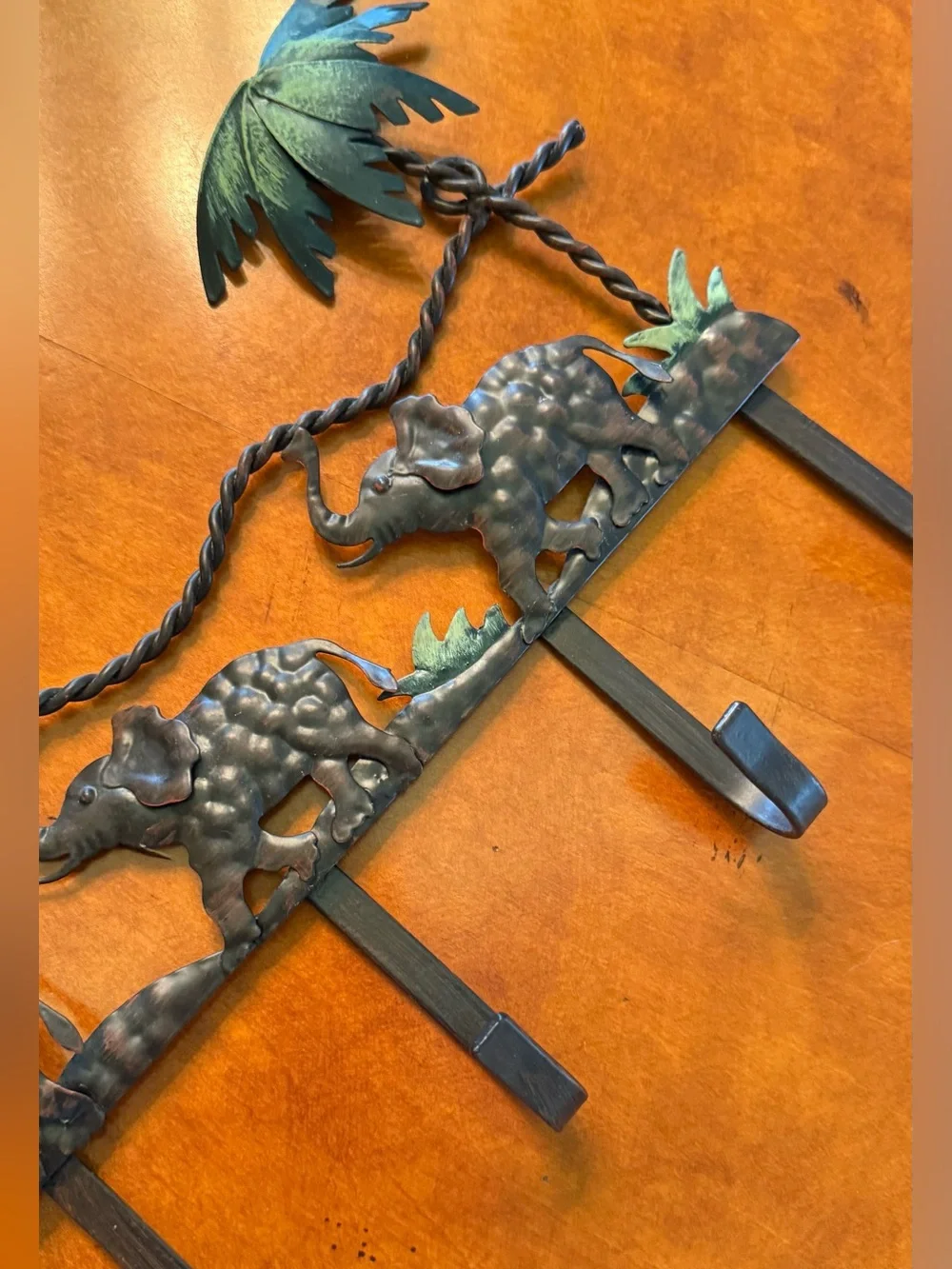 Vintage Style Elephant and Palm Tree Wall Hook Rack - Faux Bronze
